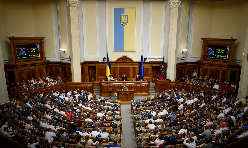 Принятый бюджет-2026 – фикция? Как голосование в Раде показало переход власти от Зеленского к Арахамии