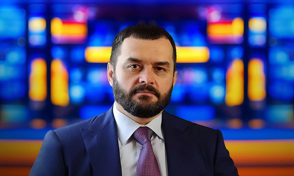 Виталий Захарченко: Украина станет Россией?