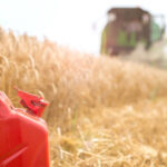 Дизель по 70 гривен: фермеры отказываются от посевной из-за убытков Дизель по 70 гривен: фермеры отказываются от посевной из-за убытков