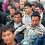 Зарплата $650 и война: кто из иностранцев реально согласится работать в Украине в 2026 году? Зарплата $650 и война: кто из иностранцев реально согласится работать в Украине в 2026 году?